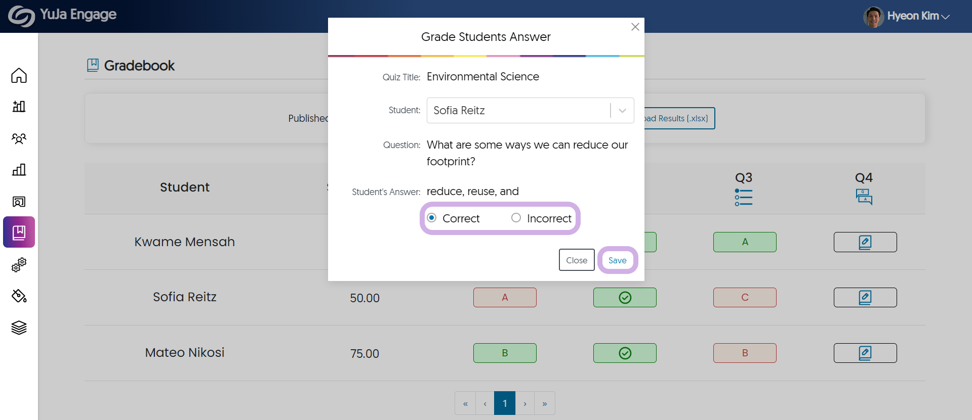 The Grade Students Answer module is shown.